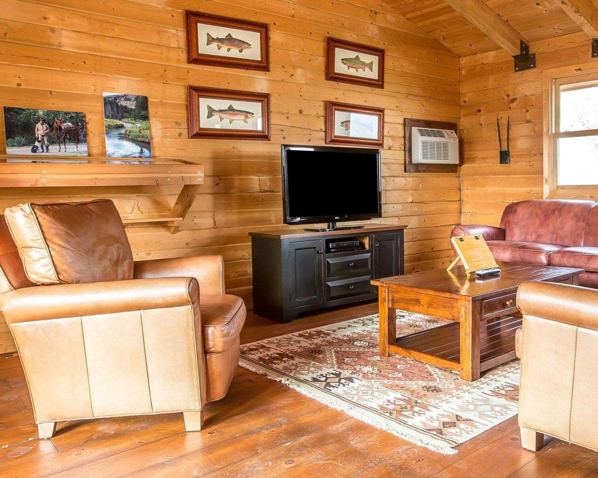 Yellowstone Valley Lodge, Ascend Hotel Collection Pray Екстериор снимка