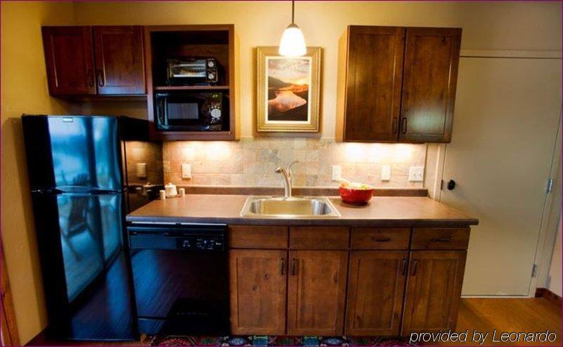 Yellowstone Valley Lodge, Ascend Hotel Collection Pray Екстериор снимка